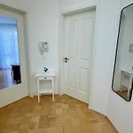 Апартаменты Kurfuersten 15 *