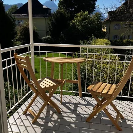 Kurfuersten 15 Apartment